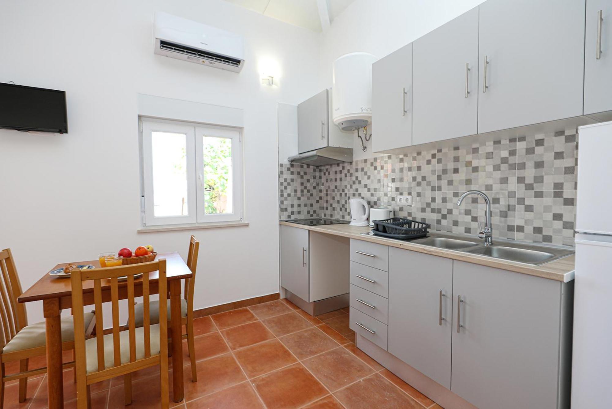 L - Wellness Farm Apartment *